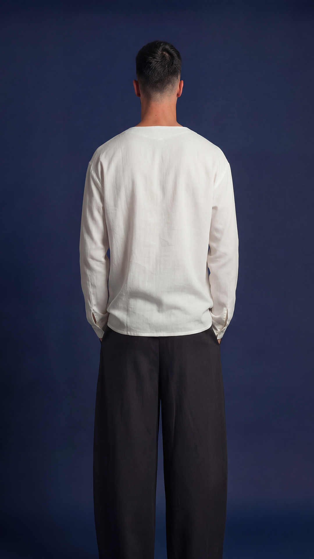 Open-collar linen tunic